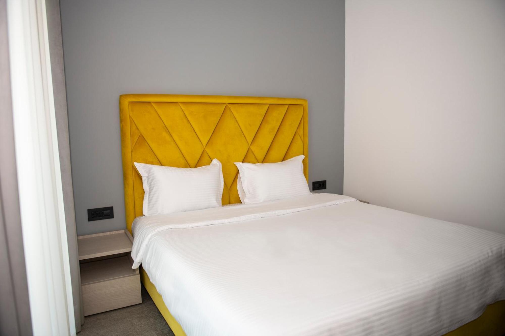 Cm111Apparthotel Bucharest Exterior photo